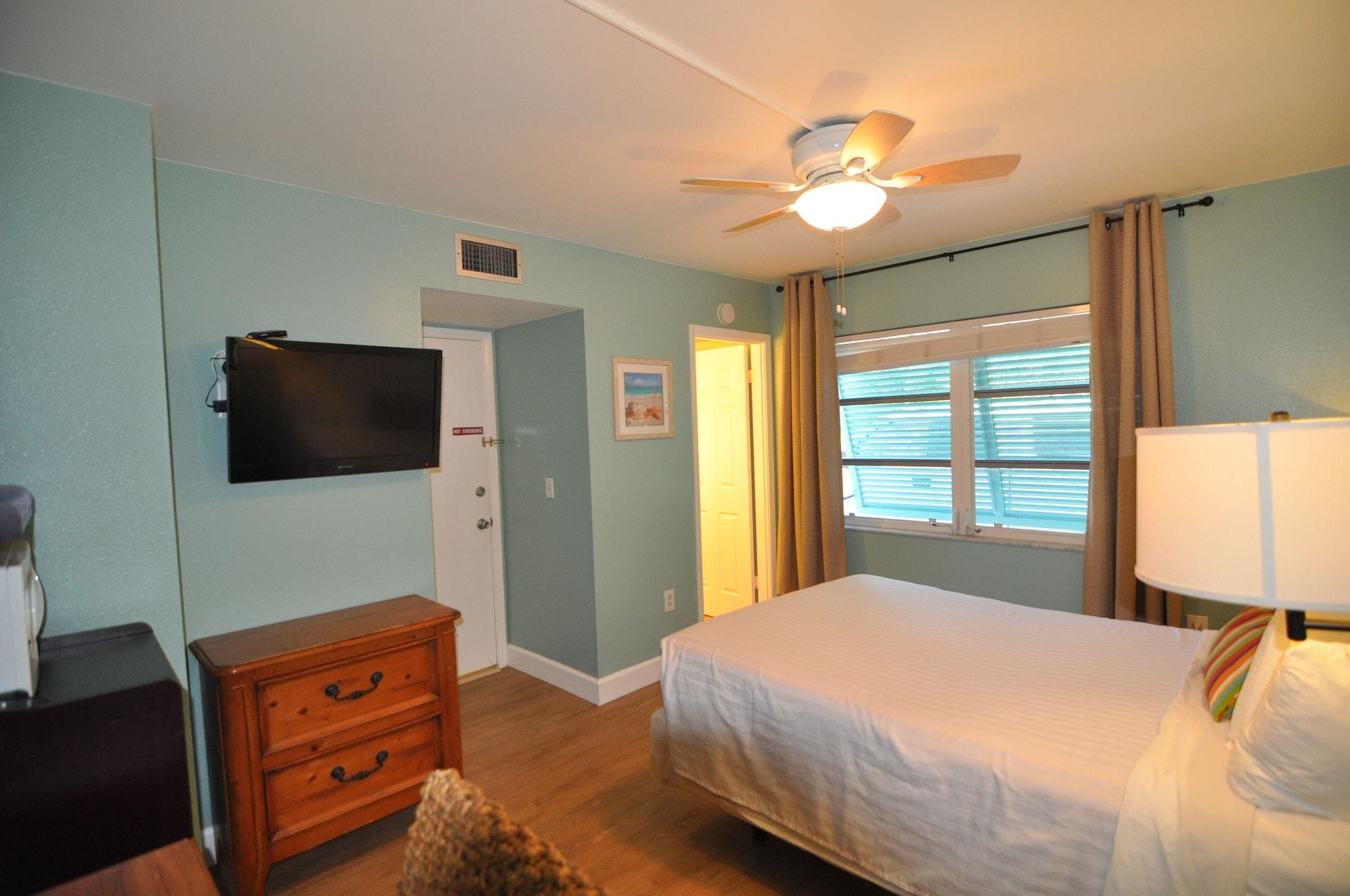 Lido Islander Inn And Suites - Sarasota Lido Key  Екстериор снимка