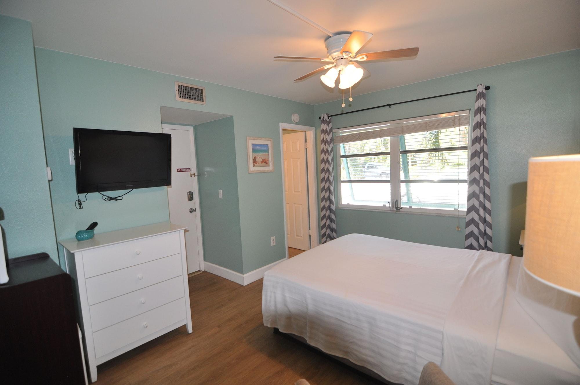 Lido Islander Inn And Suites - Sarasota Lido Key  Екстериор снимка