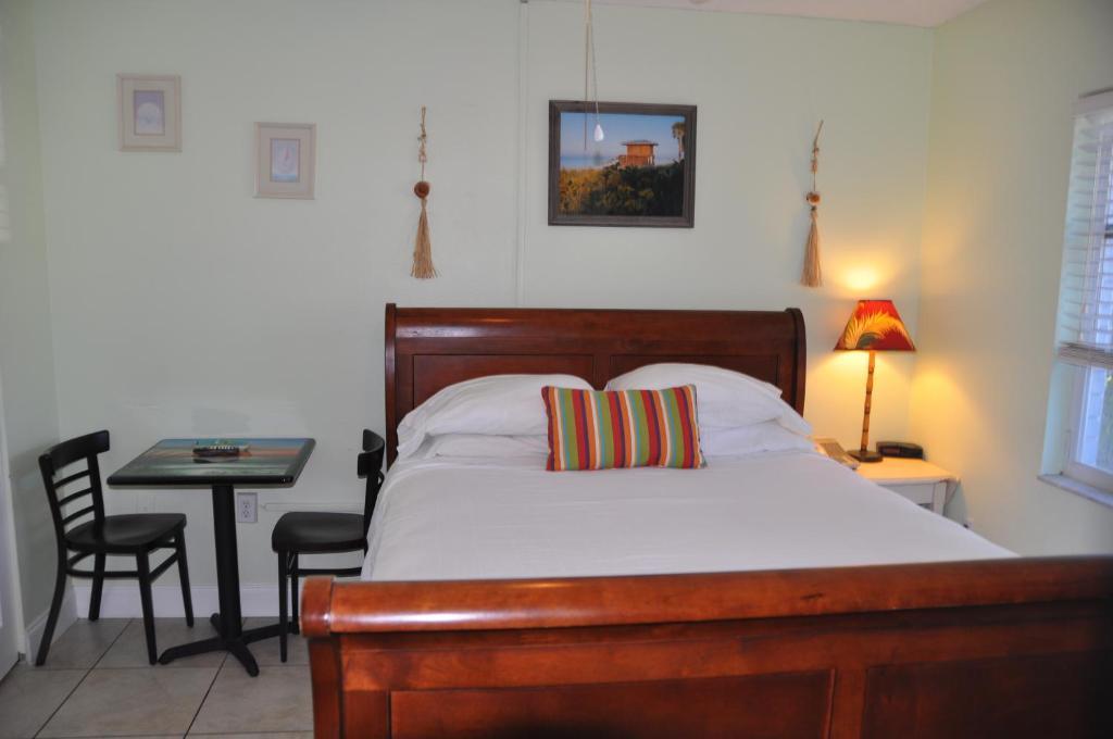Lido Islander Inn And Suites - Sarasota Lido Key  Екстериор снимка