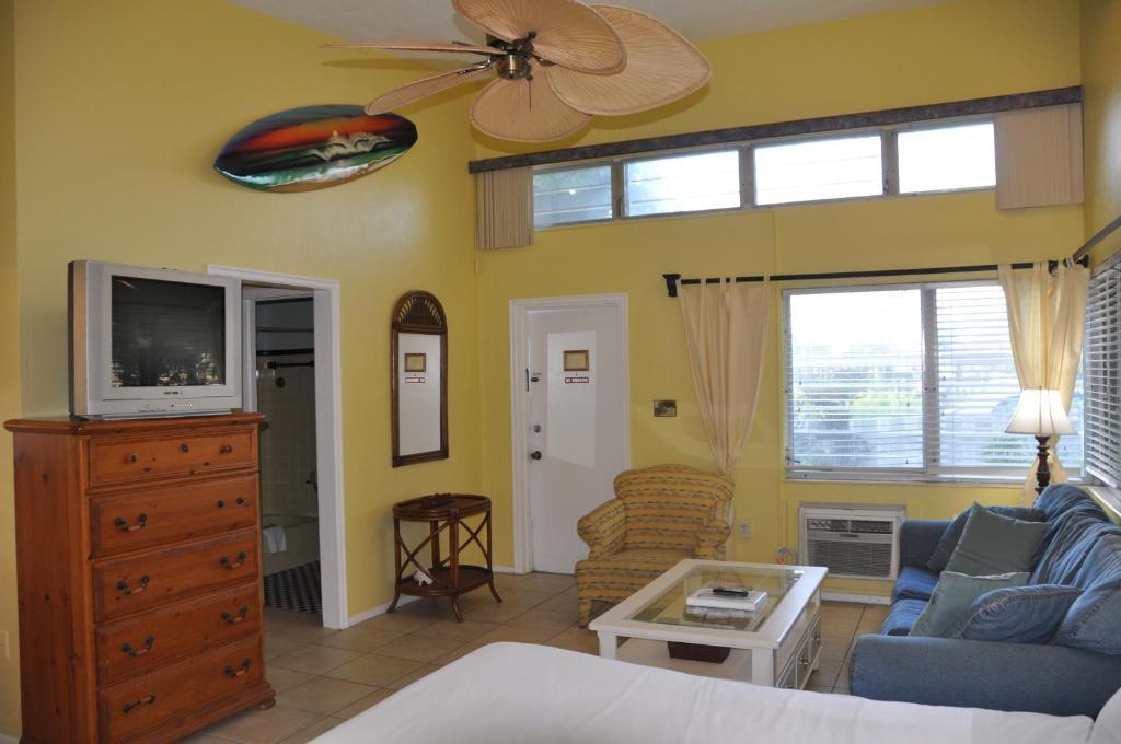 Lido Islander Inn And Suites - Sarasota Lido Key  Стая снимка